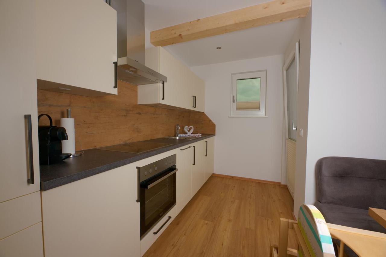 Mounira Ladis Apartment Bagian luar foto