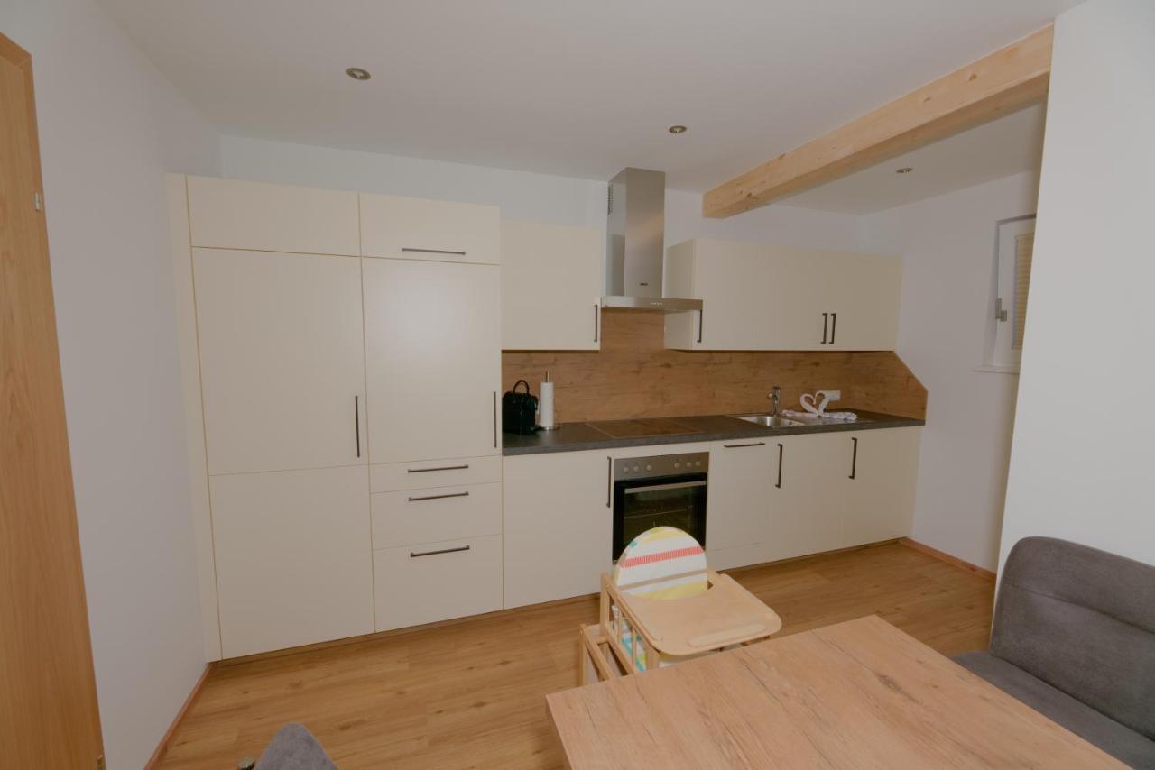 Mounira Ladis Apartment Bagian luar foto