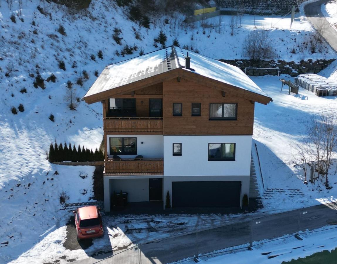 Mounira Ladis Apartment Bagian luar foto